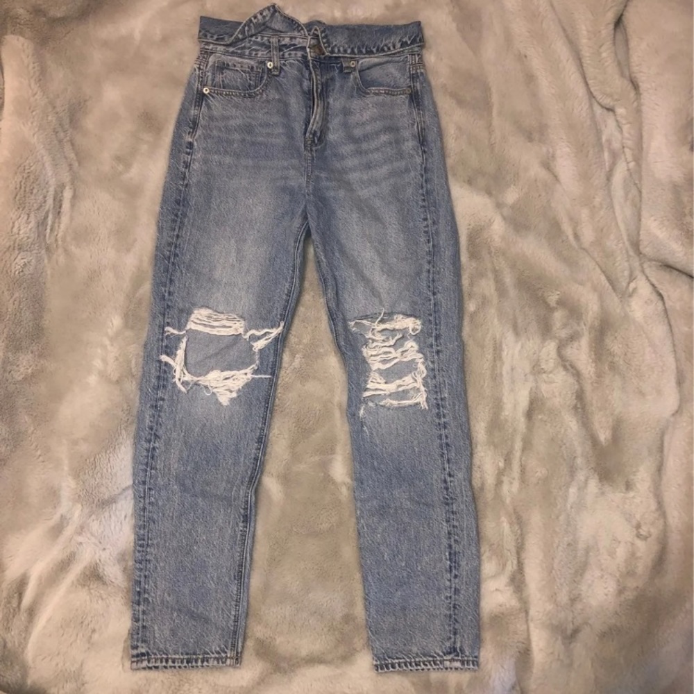 Collared American Eagle Jeans